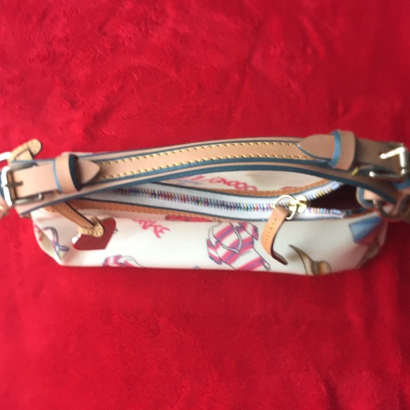 Original DOONEY & BOURKE purse. Used twice. - Picture 2 of 4